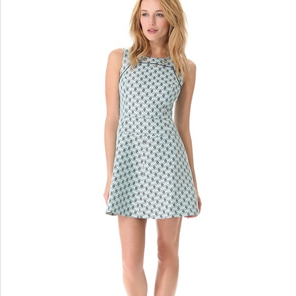 Club Monaco Dresses & Skirts - Club Monaco Lenora Jacquard Dress